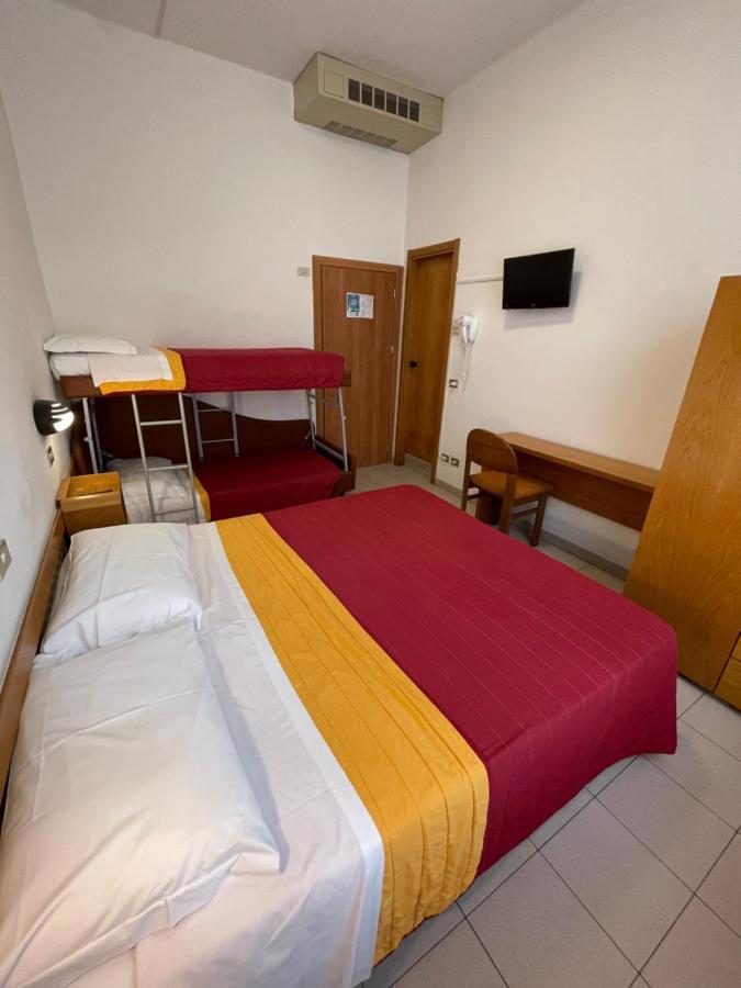 Hotel Arpa Rimini Extérieur photo