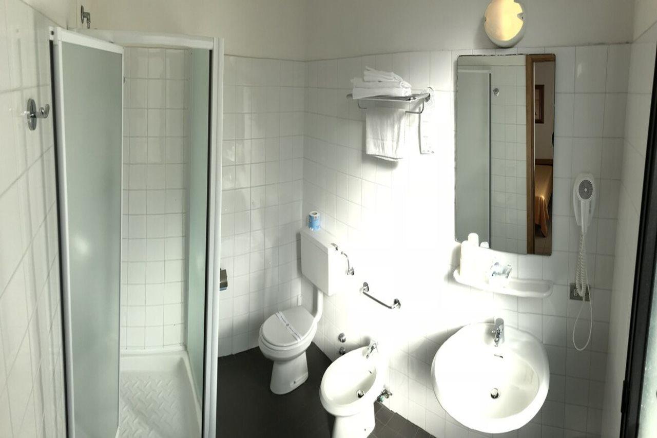 Hotel Arpa Rimini Extérieur photo