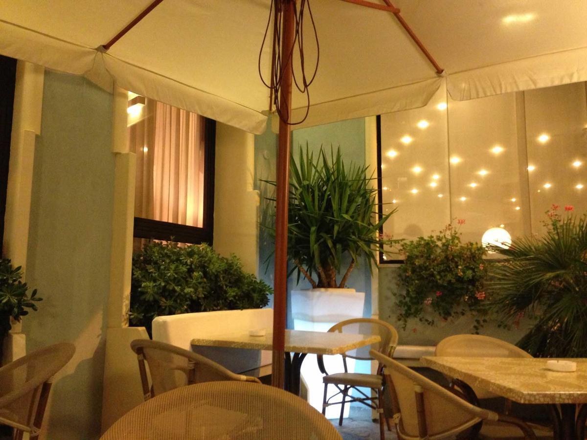 Hotel Arpa Rimini Extérieur photo